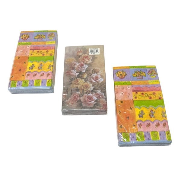 Pfaltzgraff Guest Towels - 1 Rose Sonata, 2 Colorful Blooms - Picture 2 of 5